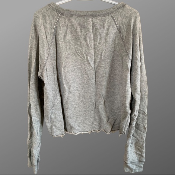Aeropostale Sweater ๐ - Picture 2 of 2